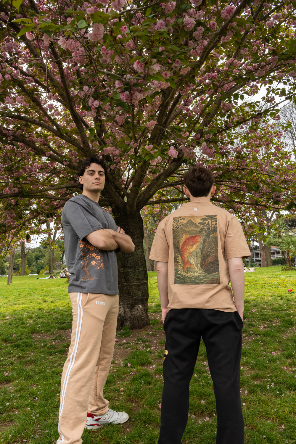 KOI RISE OVERSIZE TEE