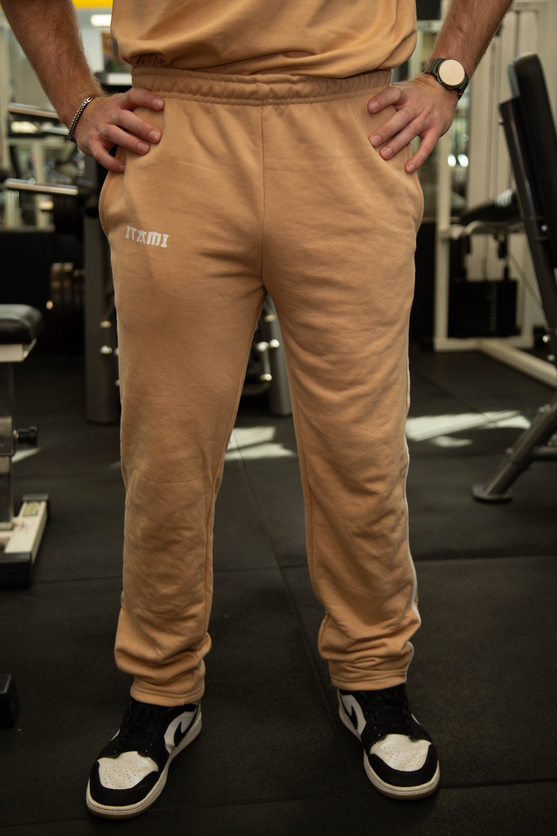 RONIN JOGGERS OVER - SAND - ITAMI FITNESS BRAND