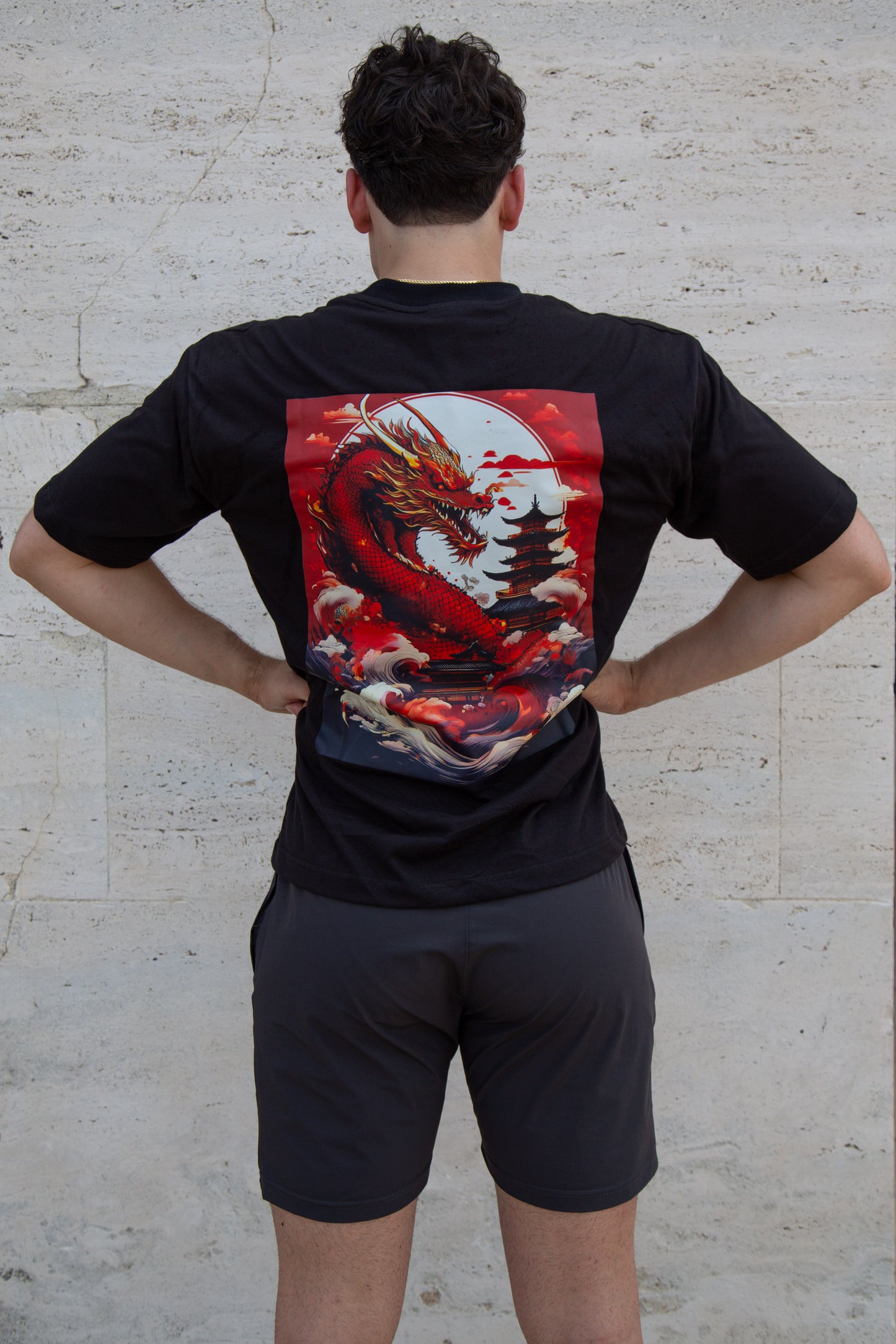 RED REIGN OVERSIZE TEE