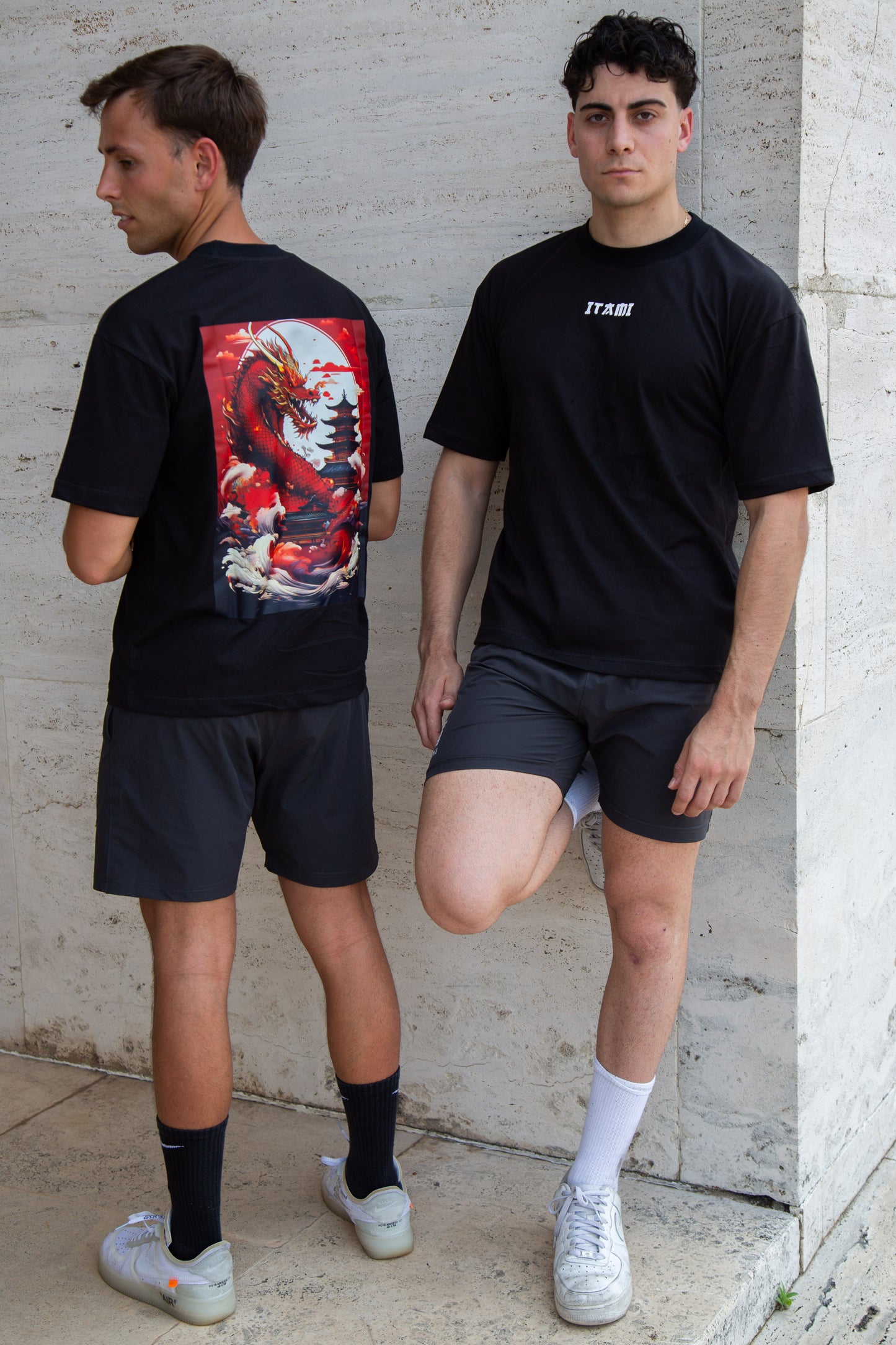 RED REIGN OVERSIZE TEE