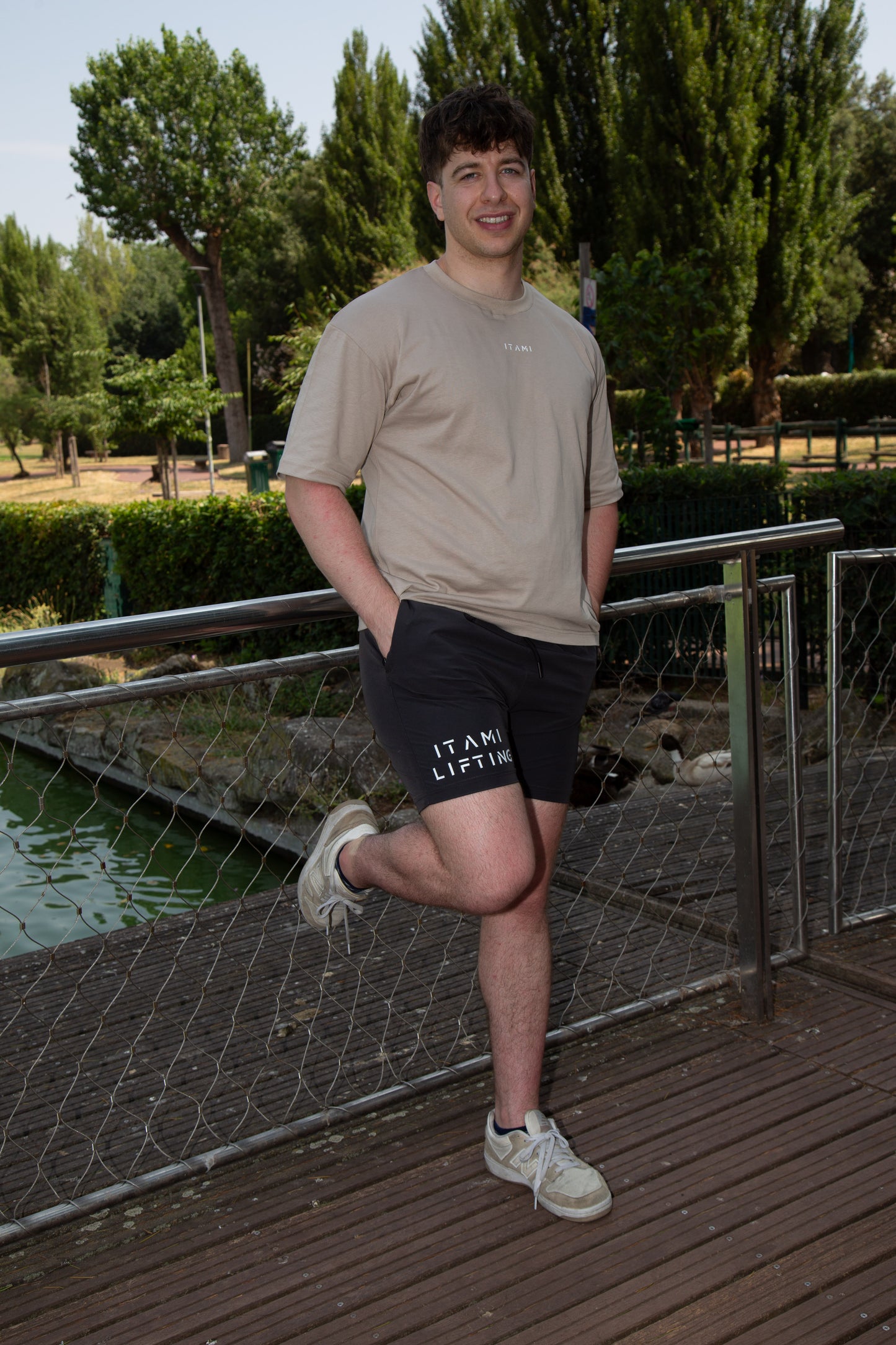 SAND OVERSIZE TEE