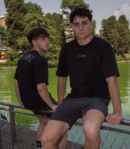 KAGE OVERSIZE TEE
